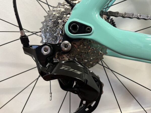 Bianchi-oltre-race-celeste