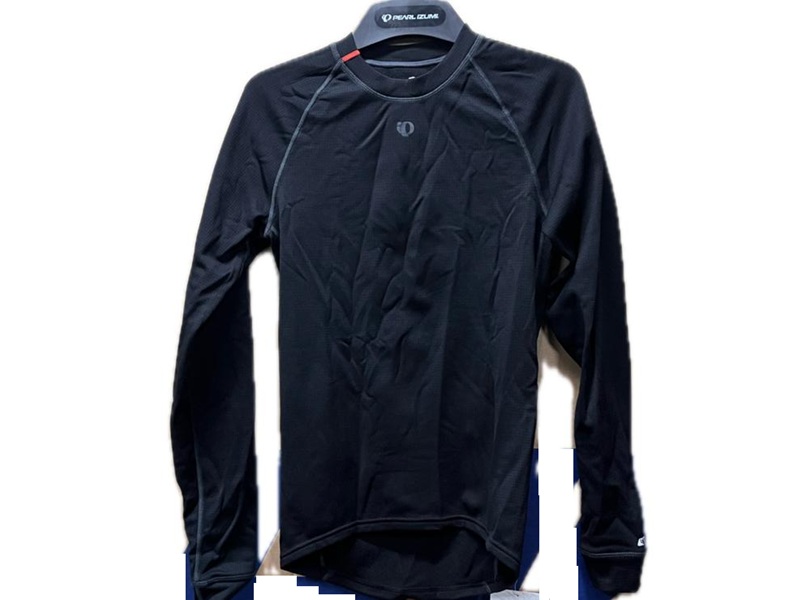 Pearl-izumi-long-sleeve-baselayer-zwart