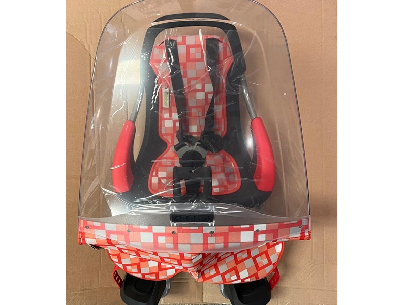 Rood-kinderzitje-fiets