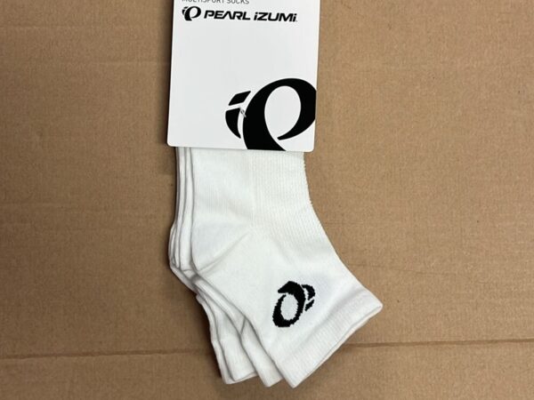 pearl-izumi-witte-sokken