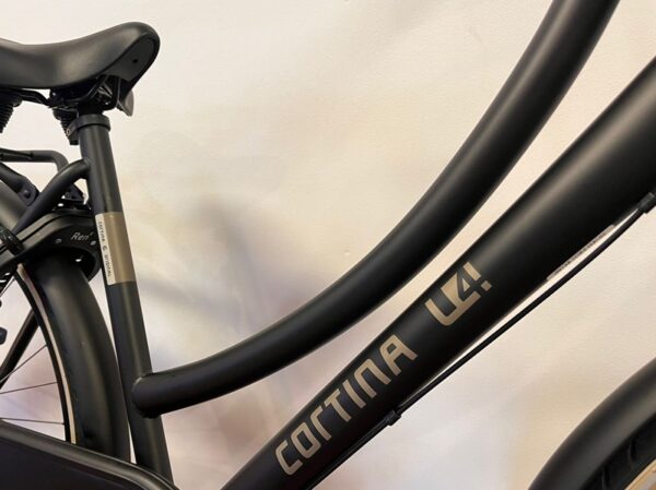 Cortina-u4-26-inch
