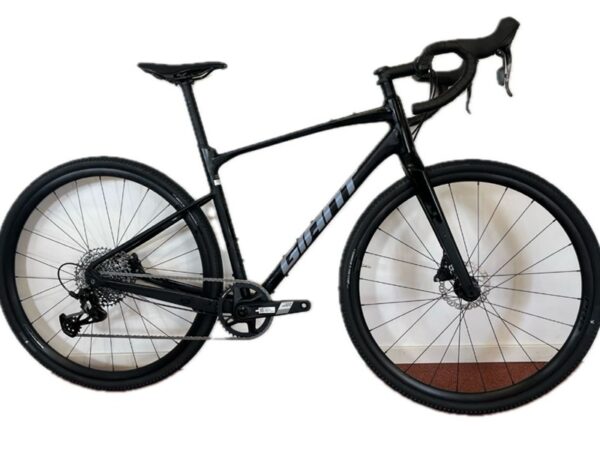 Giant-revolt-gravel-fiets