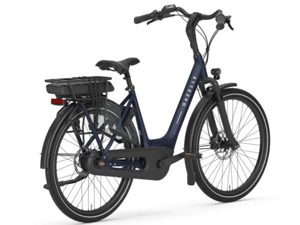 Gazelle-orange-saturn-blue