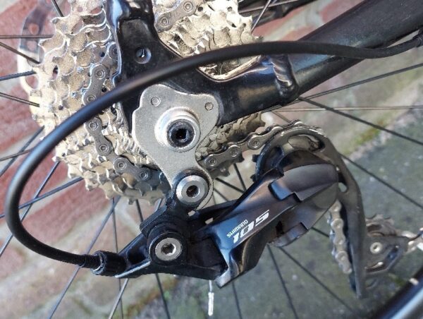 Bianchi Nirone 63cm Disc 105 22V Zwart derailleur 2