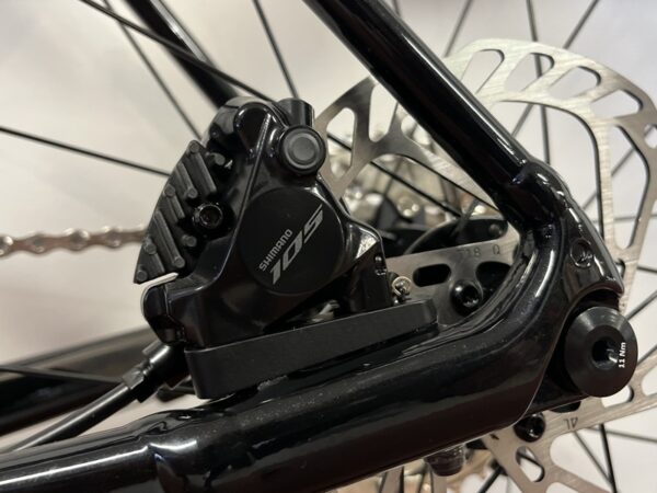 Giant-contend-ar1-abyss