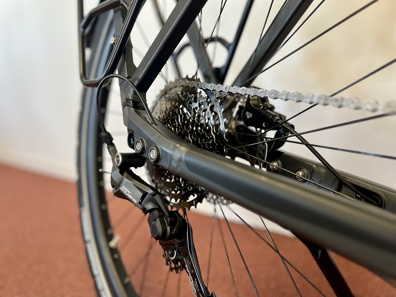 Koga-worldtraveller-zwart-shimano-cues