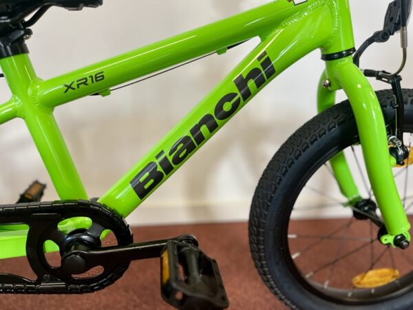 Bianchi-16-inch-kinderfiets