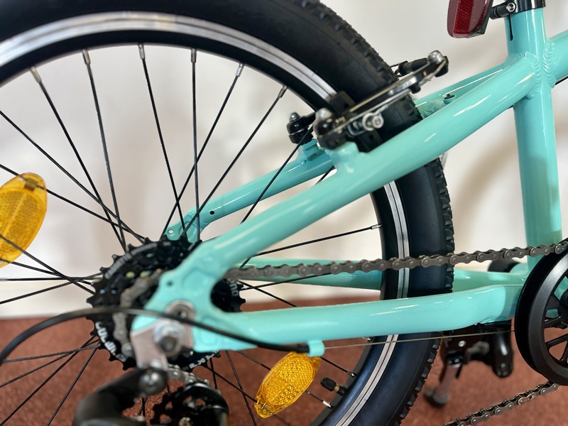Bianchi-celeste-mountainbike-kinderen-20-inch