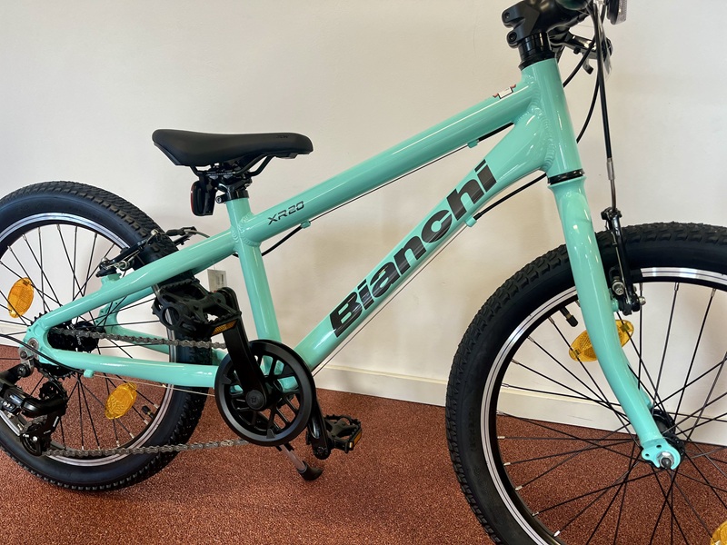 Bianchi-mountainbike-celeste-20-inch