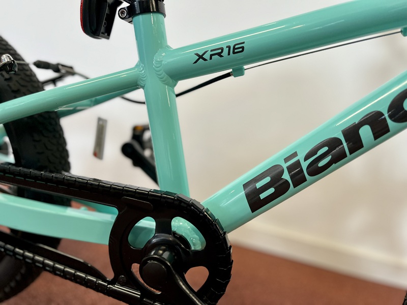 Kinderfiets-Bianchi-16XR