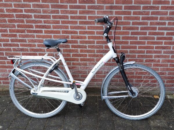 Batavus Mambo 8V 53cm Wit