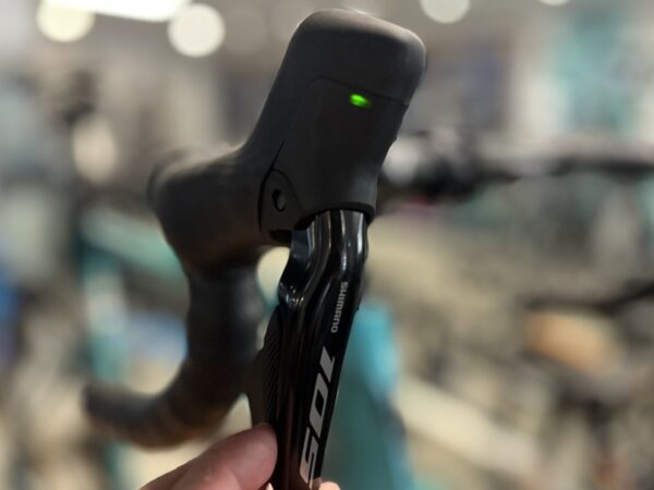 Batterijen-Shimano-12-speed-shifter